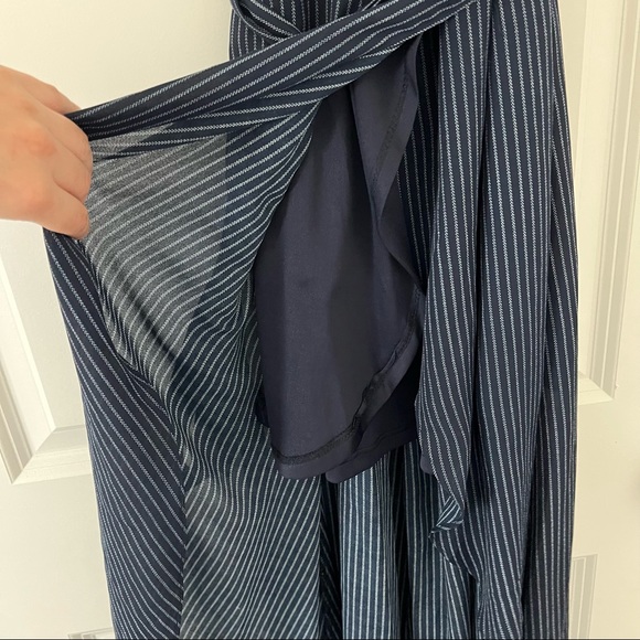 MOVING SALE! Lulus pin striped wrap dress hi low - Picture 5 of 8